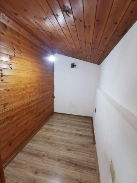 Tirane, jepet me qera shtepi 1+1 Kati 3, 350 Euro