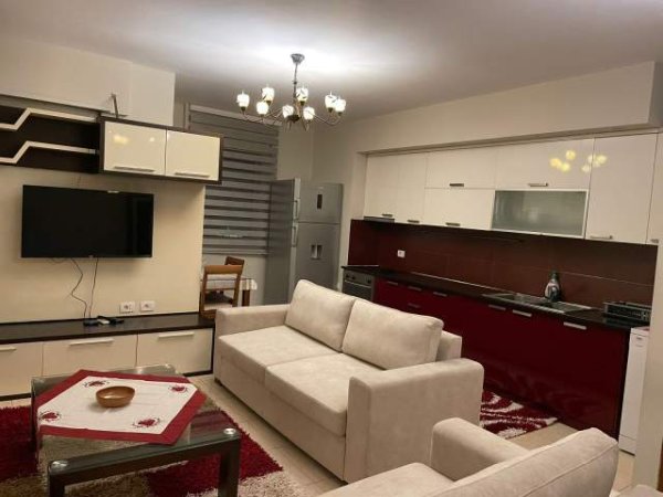 Apartament 2+1 me qira, prane Stadiumit Dinamo ne Tirane💥