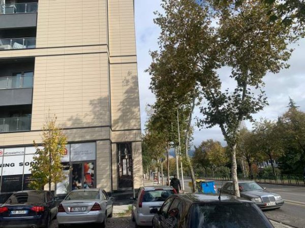 Tirane, shitet Kati 6, 190 m² 475.000 Euro