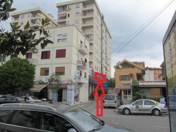 Shkoder, Shitet Njesi Kati 2, 22.5 m², 1.846.320 Leke (Rruga "Tom Kola")