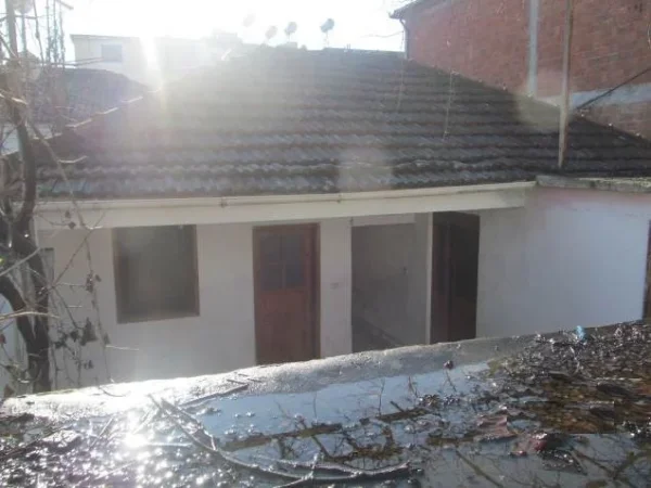 Fushe Kruje, Shitet Truall 114.2 m² + Ndertese 85.5 m², Cmimi Fillestar 2,142,000 Leke