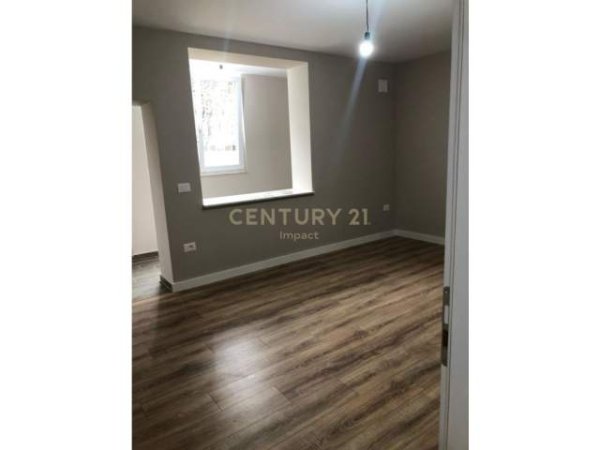 Tirane, shitet apartament 2+1 Kati 1, 78 m² 120.000 Euro (pazari i ri)