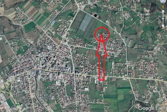Fushe Kruje, Shitet Truall 300 m² dhe Ndertese 100 m², Cmimi Fillestar 1,080,000 Leke
