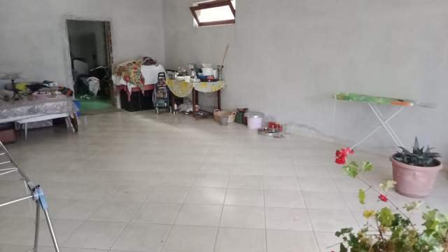 Korce, jepet me qera ambjent biznesi Kati 1, 60 m² 180 Euro (Pazari i Vjeter, Korce)