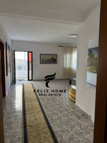 Tirane, jepet me qera apartament 3+1 Kati 2, 120 m² 600 € (QYTET STUDENTI)