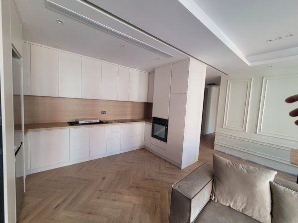 Tirane, jepet me qera apartament 2+1 Kati 5, 115 m² 1.500 € (Kompleksi Delijorgji)