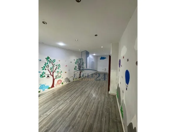 GODINE 3 KATESHE ME QERA PRANE GJIMNAZIT PARTIZANI