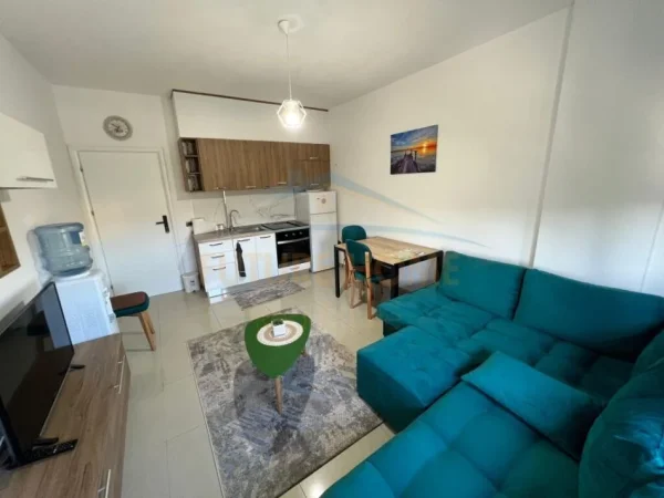 Durres, shitet apartament 1+1+Ballkon Kati 2, 52 m² 80.000 € (Golem)