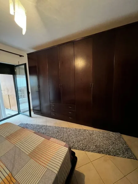 Tirane, shitet apartament 1+1+Ballkon Kati 2, 73 m² 122.000 € (Kodra e Diellit)