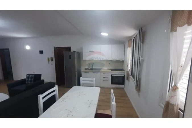 Tirane, shitet apartament 1+1 Kati 7, 70 m² 160.000 € (Rruga Mihal Grameno)
