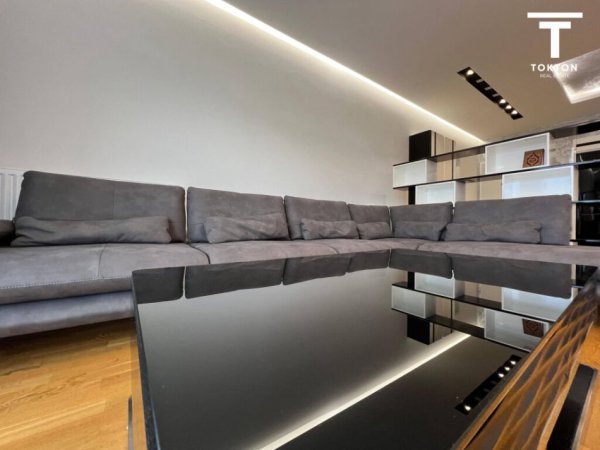 Tirane, shitet apartament 2+1+Ballkon Kati 3, 116 m² 265.000 € (Kopshti Botanik)