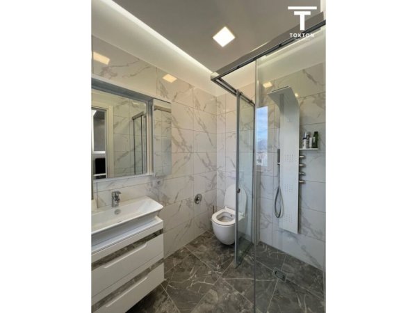 Tirane, shitet apartament 2+1+Ballkon Kati 3, 116 m² 265.000 € (Kopshti Botanik)