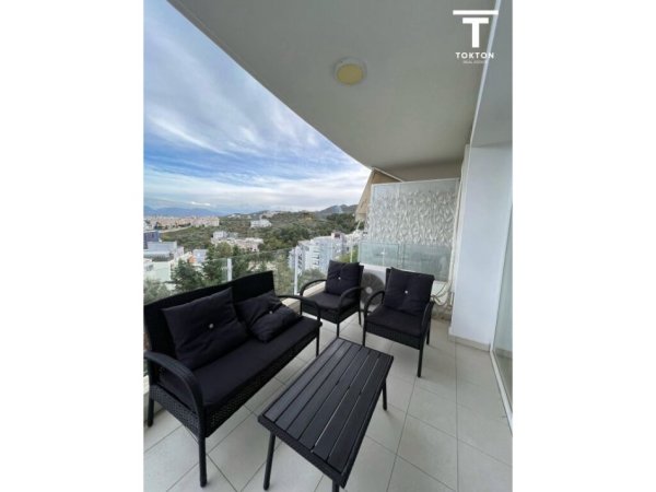 Tirane, shitet apartament 2+1+Ballkon Kati 3, 116 m² 265.000 € (Kopshti Botanik)