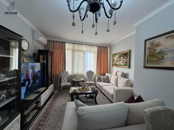 Tirane, shitet apartament 3+1+Ballkon Kati 7, 141 m² 180.000 € (Astir)