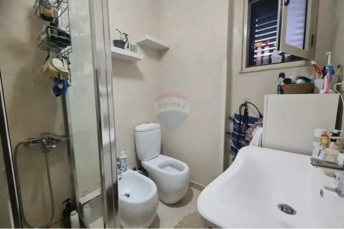 Tirane, shitet apartament 2+1 Kati 6, 100 m² 150.000 € (Rruga e Elbasanit)