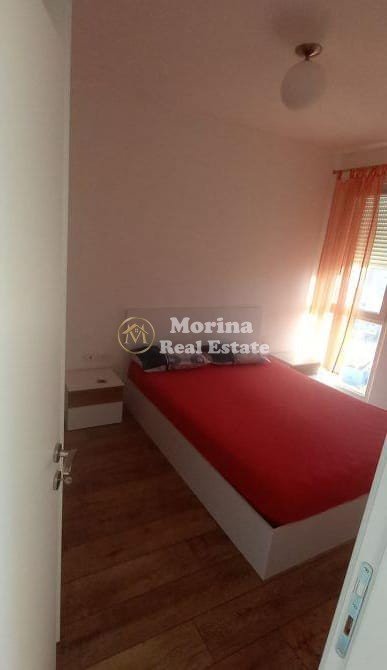 Tirane, jepet me qera apartament 1+1 Kati 8, 68 m² 450 € (Yzberisht)