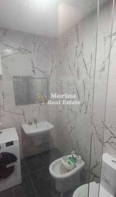 Tirane, jepet me qera apartament 1+1 Kati 8, 68 m² 450 € (Yzberisht)