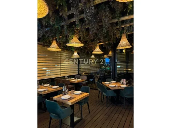 Tirane, shes bar-resorant Kati 0, 190 m² 600.000 € (MOZAIKU I TIRANES)