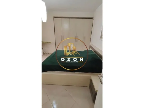 Apartament 2+1+2+Parking për qira tek Kopshti Botanik !