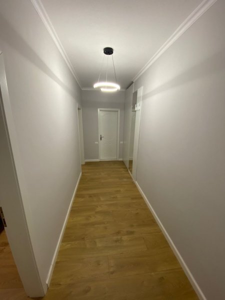 Tirane, jepet me qera apartament 1+1+Ballkon Kati 6, 65 m² 550 € (Rruga e Kavajes)