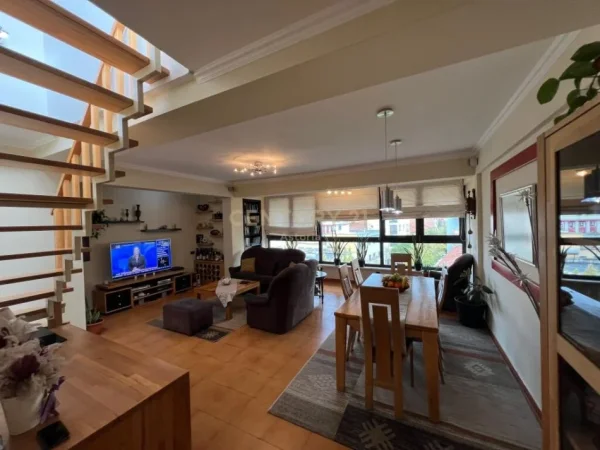 Tirane, shes apartament+verande | Penthouse 3+1+Aneks+Ballkon Kati 5, 112 m² 287.000 € (Rruga Mine Peza)