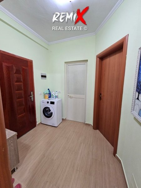 Golem, shitet apartament+verande | Penthouse 1+1+Aneks+Ballkon Kati 4, 60 m² 75.000 € 