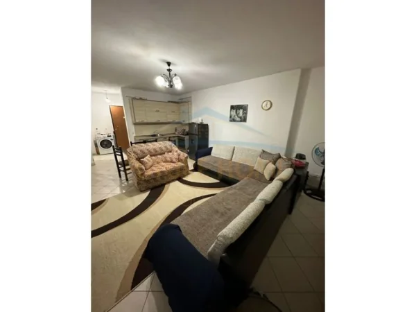 Durres, shitet apartament 2+1 Kati 1, 92 m² 78.000 € (Spitali,Durres)