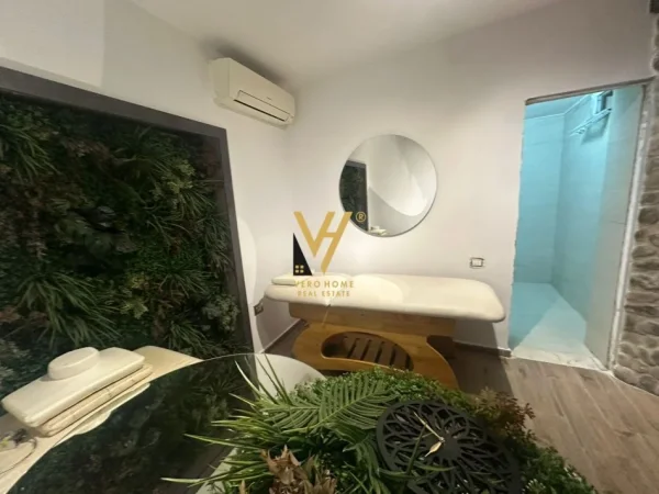 Tirane, jepet me qera zyre Kati 1, 100 m² 1.500 € (SHESHI WILLSON)