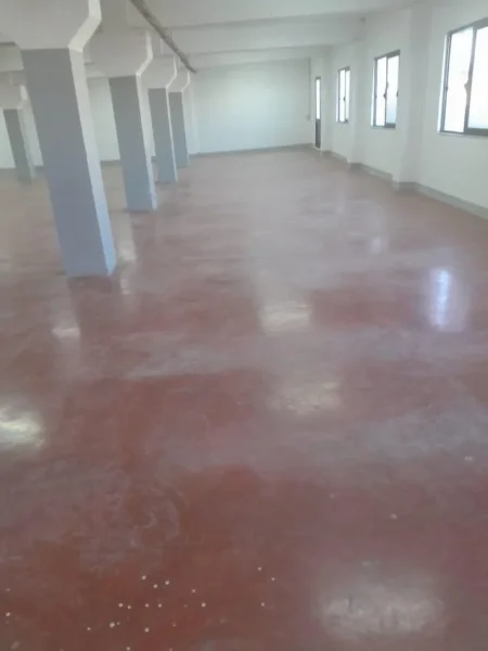 Tirane, jepet me qera magazine Kati 0, 500 m² 1.500 € (misot mame)