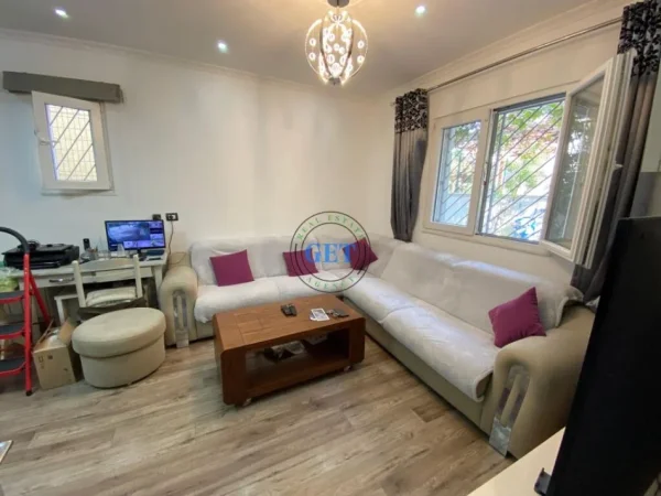 Elbasan, shitet shtepi 1 Katshe Kati 1, 295 m² 220.000 € (Ukd)