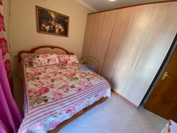 Elbasan, shitet shtepi 1 Katshe Kati 1, 295 m² 220.000 € (Ukd)