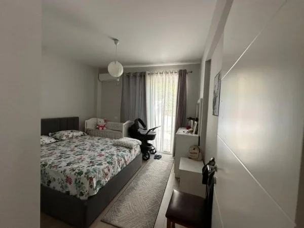Tirane, shitet apartament 3+1+Aneks+Ballkon Kati 2, 113 m² 215.000 € (SELITE)