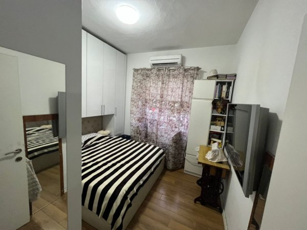 Tirane, jepet me qera zyre Kati 2, 60 m² 800 € (RRUGA BARDHYL)