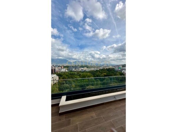 Tirane, jepet me qera apartament 2+1+Aneks+Ballkon Kati 7, 138 m² 1.700 € (RESIDENCA KURORA, KODRA E DIELLIT Tirana, Albania)