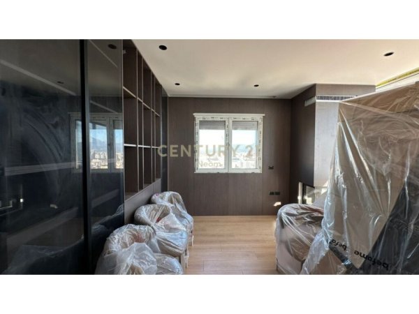 Tirane, jepet me qera apartament 2+1+Aneks+Ballkon Kati 7, 138 m² 1.700 € (RESIDENCA KURORA, KODRA E DIELLIT Tirana, Albania)