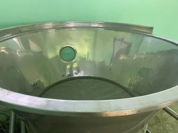 Tirane, shes Kazan me rrota