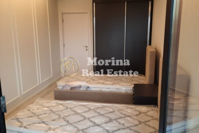 Tirane, jepet me qera apartament 2+1 Kati 3, 95 m² 700 € (Rruga Dibres)