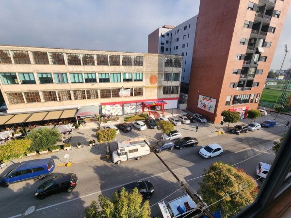 Durres, shitet apartament 1+1 Kati 4, 56 m² 69.000 € (Prane Policise Durres)
