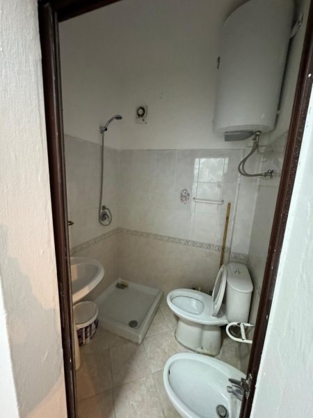 Durres, shitet apartament 1+1+Ballkon Kati 4, 52 m² 65.000 € 