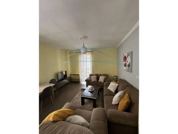 Tirane, shitet apartament 2+1 Kati 6, 101 m² 120.000 € 