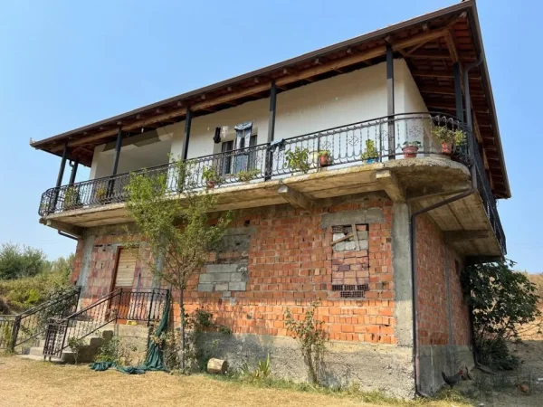 Kruje, shitet shtepi 4+1+Ballkon Kati 2, 84 m² 70.000 € (Borizane, Kruje)