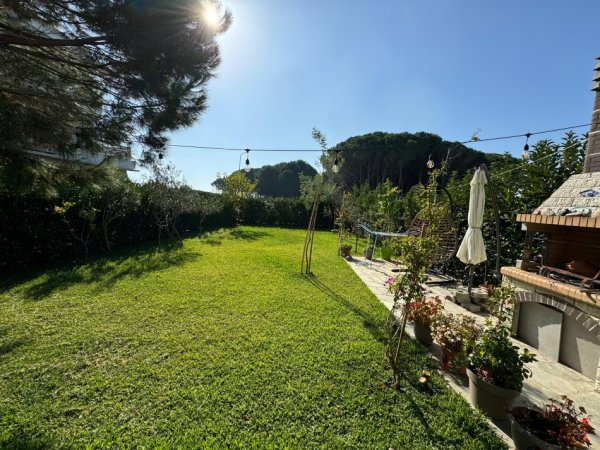 Durres, shitet apartament 2+1+Ballkon Kati 0, 96 m² 380.000 € (Lura 3,Gjiri i Lalzit)