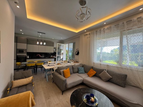 Durres, shitet apartament 2+1+Ballkon Kati 0, 96 m² 380.000 € (Lura 3,Gjiri i Lalzit)