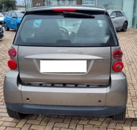Tirane, shitet makine SMART ForTwo Passion 1000 Turbo Benzin 84CV Benzin, gri metalizato automatik Klima 71.000 km 4.500 €