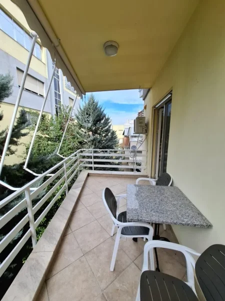 Tirane, jepet me qera apartament 3+1+Aneks+Ballkon Kati 2, 115 m² 800 € (KOPSHTI ZOOLOGJIK)