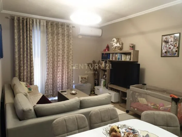 Tirane, shitet 2+1+Ballkon Kati 2, 95 m² 123.000 € (Rruga Muhamet Deliu)