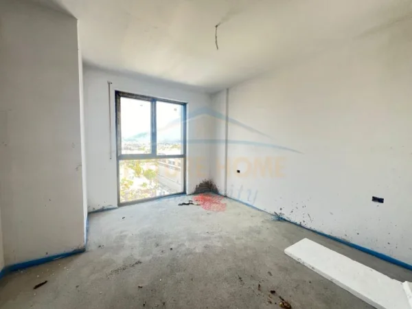 Tirane, shitet apartament 1+1 Kati 6, 65 m² 97.500 € (DOGANA TIRANE)