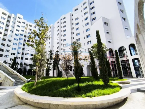 Tirane, jepet me qera apartament 1+1 Kati 3, 64 m² 600 € (Unaze e Re)