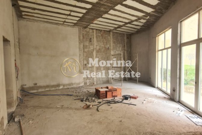 Tirane, shitet ambjent biznesi Kati 1, 120 m² 198.000 € (Liqeni i Thate/Rruga e Ullishtes)