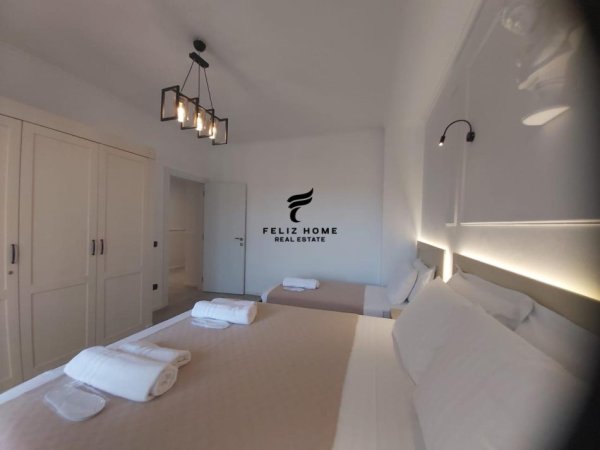 Tirane, jepet me qera apartament 1+1+Ballkon Kati 5, 68 m² 1.200 € (QENDER)